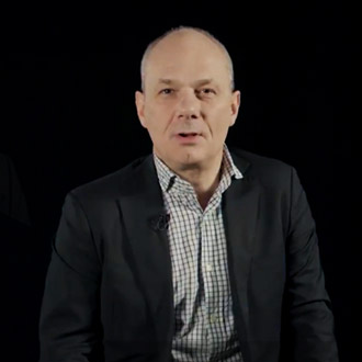 Pourquoi les robots-rédacteurs ne définiront jamais votre ligne éditoriale Édito - Épisode 2 - Pourquoi les robots-rédacteurs ne définiront jamais votre ligne éditoriale