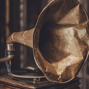 Assistants vocaux et marketing BtoB : chronique d’une révolution annoncée Le marketing vocal, nouvelle révolution du BtoB – Indexel